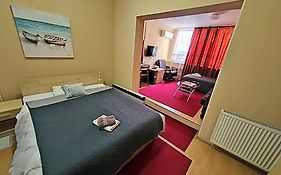 Bed And Breakfast Majesty